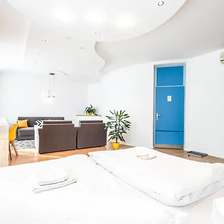 Hotel Squash Dependance Prievidza
