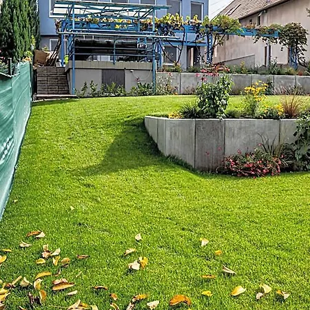 Squash Dependance Hotel Prievidza