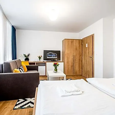 Hotel Squash Dependance Prievidza