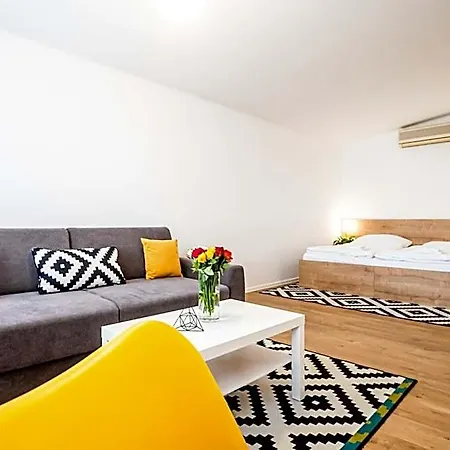 Squash Dependance Hotel Prievidza