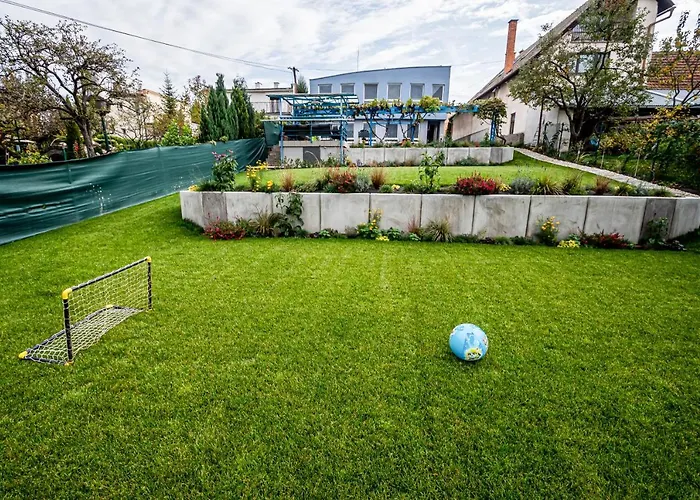 Squash Dependance 3* Prievidza