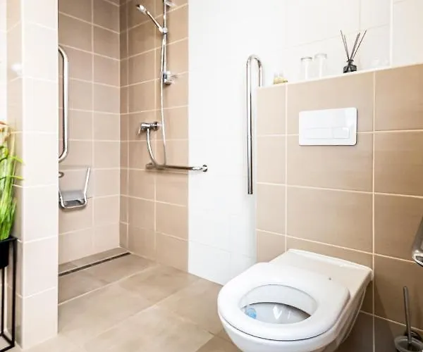 Squash Dependance 3* Prievidza