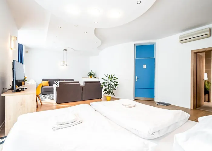 Hotel Squash Dependance Prievidza