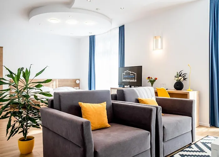 Hotel Squash Dependance 3*